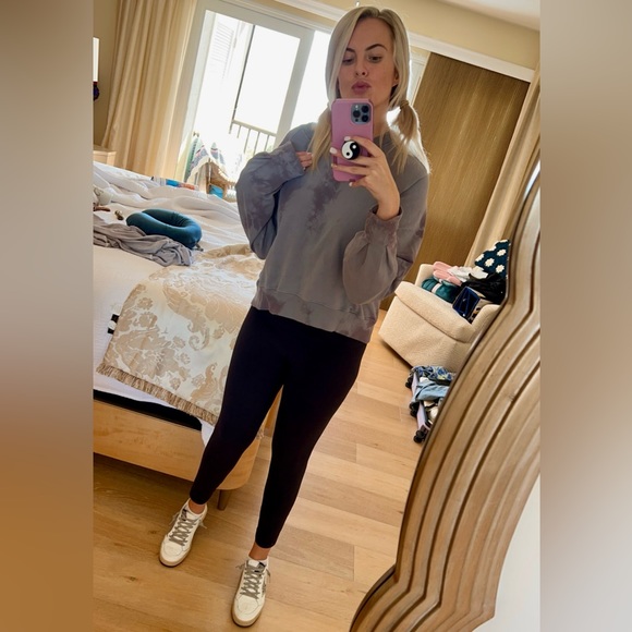 Meet your Posher, Cat - Picture 3 of 3